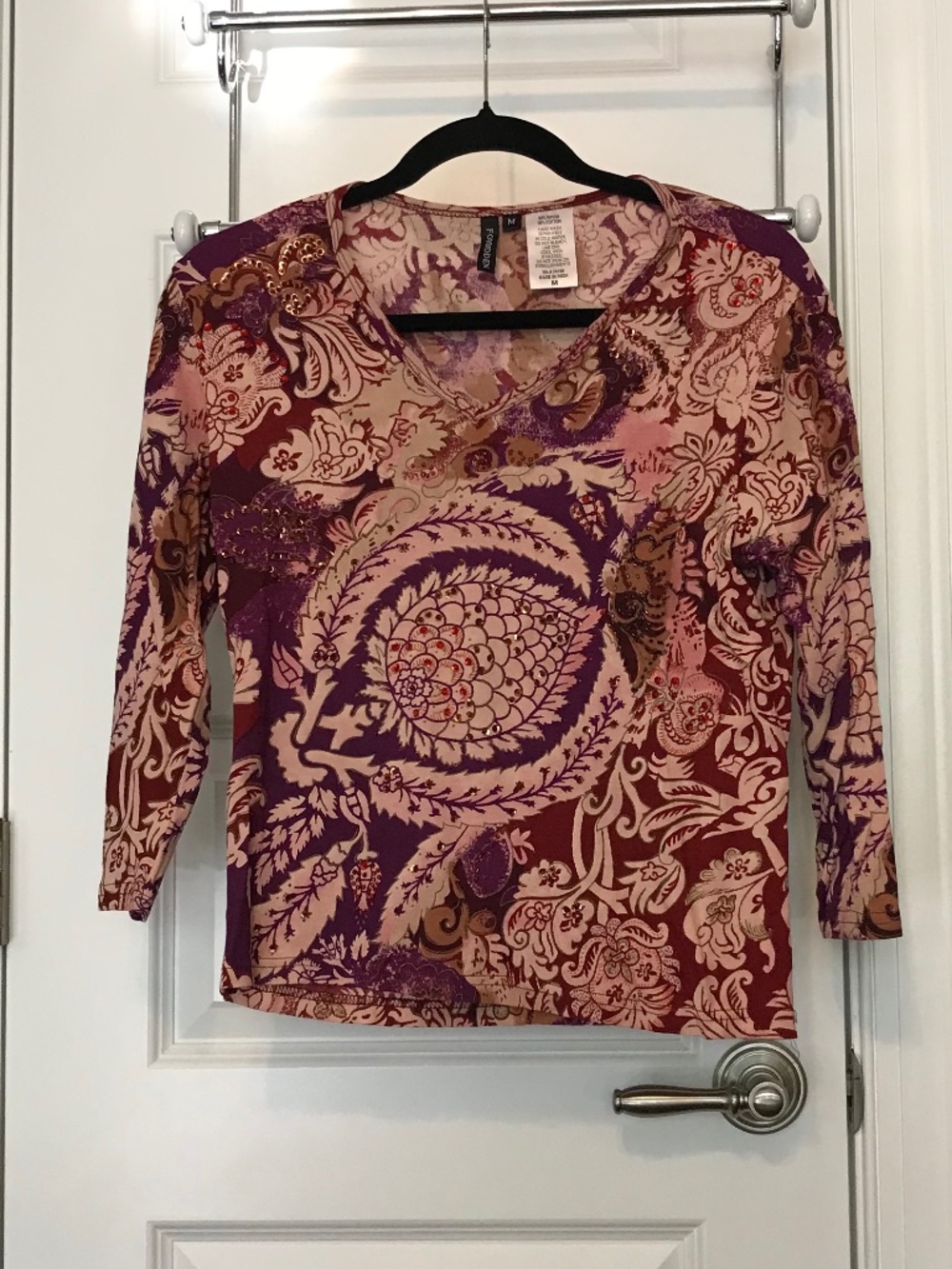 Forbidden maroon, pink & cream floral v-neck tunic with beads & sequins (M)